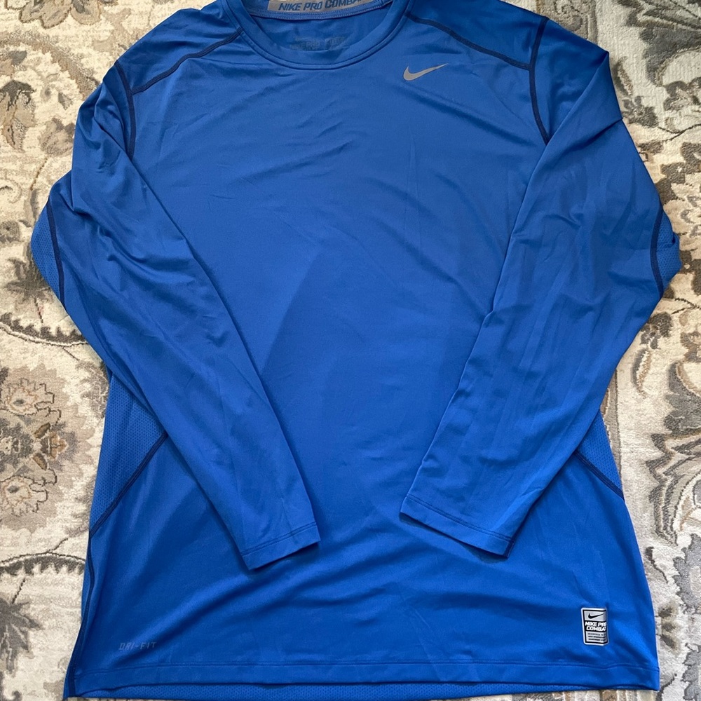 Nike Pro combat fitted tee size extra large men’s